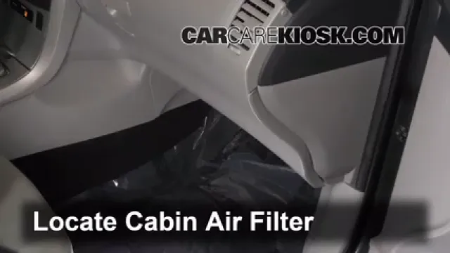 2012 Toyota Corolla LE 1.8L 4 Cyl. Filtre à air (intérieur) Changement